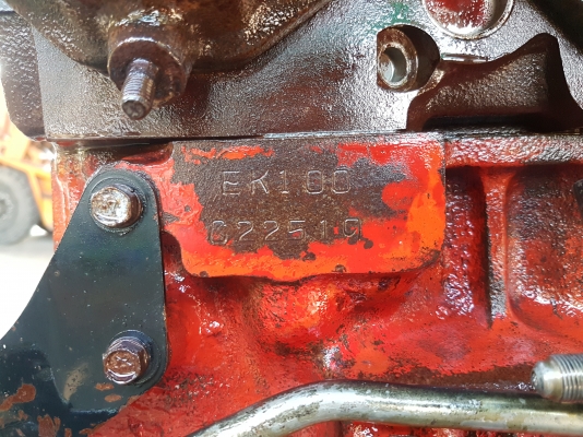 ขายเครื่องยนต์hino ek100