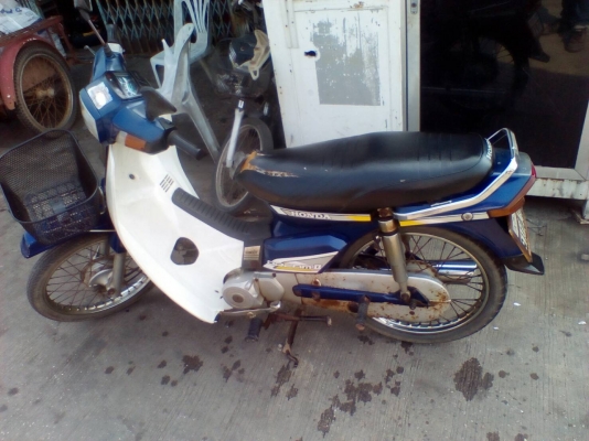 Honda dream 125cc เล่มโอน ลด 10,500.- Honda dream 125cc เล่มโอน ลด 10,500.-