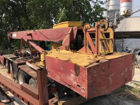 ขาย 785,000 รถเครน 10 ล้อเครน 20 ตัน 4 ปอก 3 ชัก เครื่องนิสสัน PE6-230 แรง 2 เพลา สโลว์กลาง สภาพพร้อมใช้ ทำงานได้ เอกสารเล่มทะเบียน ภาษีไม่ขาด  รถอยู่ ปทุมธานี โทร 0610710295