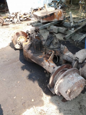 ขายช่วงล่าง รถตักล้อยาง Furukawa FL230 2เส้น