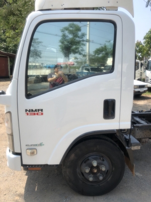 ขาย6ล้อIsuzu NMR130แรงม้ายูโร3จดปี56 เจ้าของมือแรกป้ายแดง