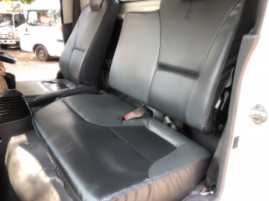 ขาย6ล้อIsuzu NMR130แรงม้ายูโร3จดปี56 เจ้าของมือแรกป้ายแดง