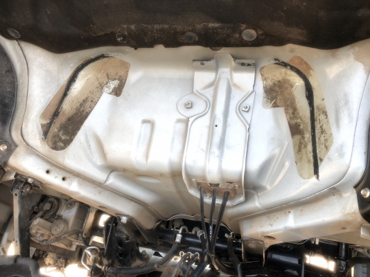 ขาย6ล้อIsuzu NMR130แรงม้ายูโร3จดปี56 เจ้าของมือแรกป้ายแดง