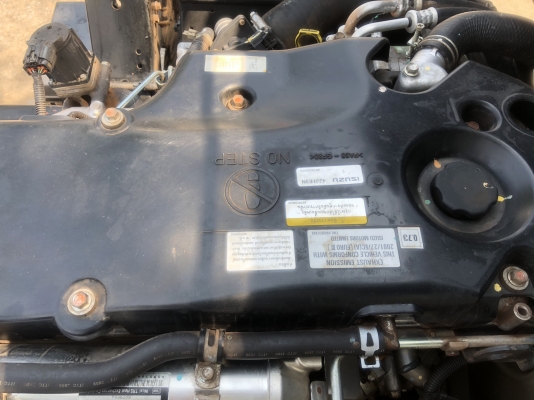 ขาย6ล้อIsuzu NMR130แรงม้ายูโร3จดปี56 เจ้าของมือแรกป้ายแดง