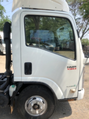 ขาย6ล้อIsuzu NMR130แรงม้ายูโร3จดปี56 เจ้าของมือแรกป้ายแดง