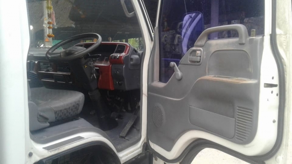 ขาย6ล้อISUZU NQR เครื่อง175แรง คอมมอลเรล ปี50 ตู้แห้งเปิดท้าย ยาว5.50ม. หัวเดิมบางไม่เคยทำสี เครื่อง ขาย6ล้อISUZU NQR เครื่อง175แรง คอมมอลเรล ปี50 ตู้แห้งเปิดท้าย ยาว5.50ม. หัวเดิมบางไม่เคยทำสี เครื่อง
