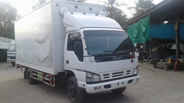 ขาย6ล้อISUZU NQR เครื่อง175แรง คอมมอลเรล ปี50 ตู้แห้งเปิดท้าย ยาว5.50ม. หัวเดิมบางไม่เคยทำสี เครื่อง ขาย6ล้อISUZU NQR เครื่อง175แรง คอมมอลเรล ปี50 ตู้แห้งเปิดท้าย ยาว5.50ม. หัวเดิมบางไม่เคยทำสี เครื่อง