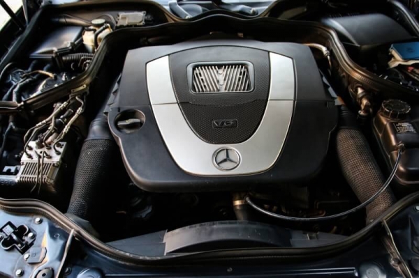 ขาย BENZ E280 3.0 V6 AVANTGARDE W211 ปี2006 สีดำ