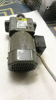 750 บ.ส่งถึงบ้านฟรีโทร 083-2000058 LINE ID: line832923 มอเตอร์เกียร์ยี่ห้อ MITSUBISHI ขนาดกำลัง 60 W