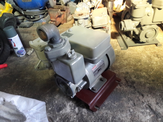 ขาย !! ปั้มน้ำมากีต้า.ขนาด400w.220v.สภาพพร้อมใช้งาน