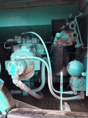 ขายจ้า..KOBELCO SK200-2 มาร์คไฟว์  เก่านอกแท้  แทรคนอก  70  มีลายแย๊ก  6,XXX  ชั่วโมง  พร้อมใช้  โทร 089-3818694  ดวงนภา