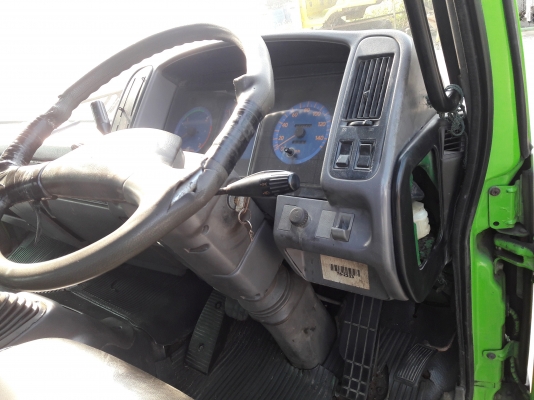 หัวรถ Hino ไฮเทค หัวรถ Hino ไฮเทค