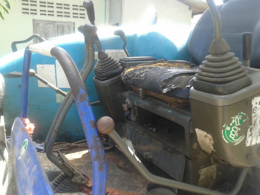 **ขาย**แม็คโคร Komatsu PC40 FR1 สภาพรถดีพร้อมใช้งานได้เลย สนใจติดต่อ 0819793899