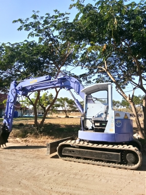 รถขุด KATO HD50