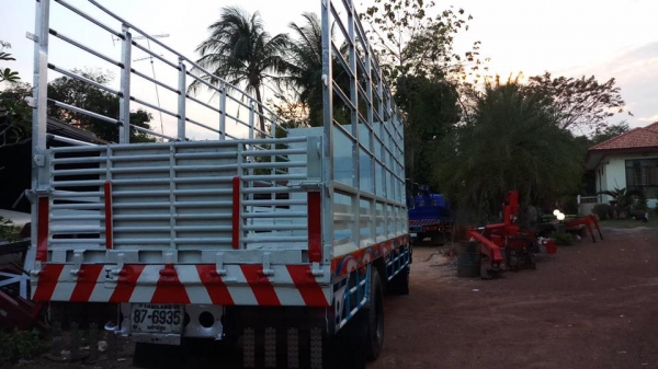 ขายรถ6ล้อ HINO 195แรง ปี48 ยาว7.20เมตร รถสวย ราคา590,000 สนใจโทร 090-8588220 090-3258446 090-4610380 ขายรถ6ล้อ HINO 195แรง ปี48 ยาว7.20เมตร รถสวย ราคา590,000 สนใจโทร 090-8588220 090-3258446 090-4610380