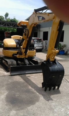 CATERPILLAR รุ่น 305 CR CATERPILLAR รุ่น 305 CR
