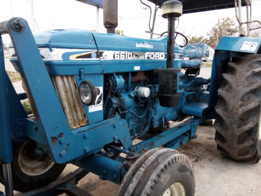 Ford.  6610. เสื้อลายแท้ตัวเต็ม เช็คพร้อมใช้  เปลี่ยนนำ้มันเครื่อง + กรอง  เปลี่ยนเบาะ  เปลี่ยนกรองดีเซล คานไบมีดแน่น ๆ  เปลี่ยนซีล กระบอกไฮดรอลิคพวงมาลัย