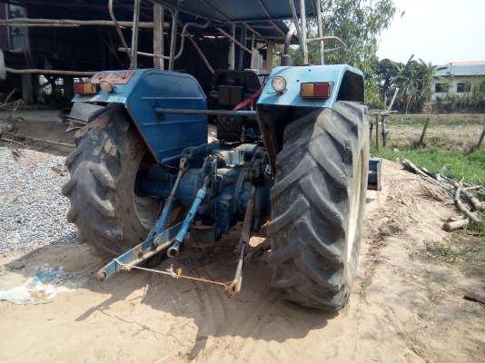 Ford.  6610. เสื้อลายแท้ตัวเต็ม เช็คพร้อมใช้  เปลี่ยนนำ้มันเครื่อง + กรอง  เปลี่ยนเบาะ  เปลี่ยนกรองดีเซล คานไบมีดแน่น ๆ  เปลี่ยนซีล กระบอกไฮดรอลิคพวงมาลัย