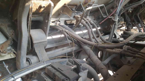 ขาย รถ 10 ล้อ หัวลาก ISUZU DECA 270 EURO 1 ปี 43 เครื่องเดิม เกียร์เดิม ช่วงล่างดี รถต้องเก็บงาน เอกสารเล่มทะเบียนครบ ขาย รถ 10 ล้อ หัวลาก ISUZU DECA 270 EURO 1 ปี 43 เครื่องเดิม เกียร์เดิม ช่วงล่างดี รถต้องเก็บงาน เอกสารเล่มทะเบียนครบ