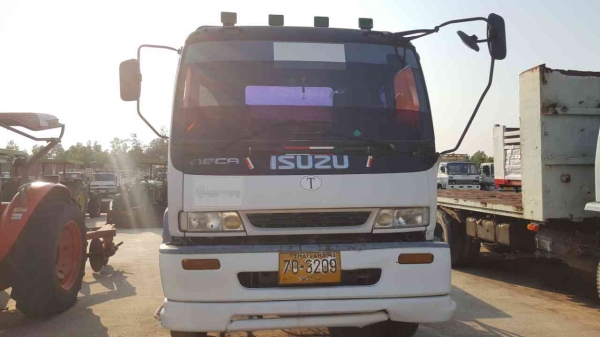ขาย รถ 10 ล้อ หัวลาก ISUZU DECA 270 EURO 1 ปี 43 เครื่องเดิม เกียร์เดิม ช่วงล่างดี รถต้องเก็บงาน เอกสารเล่มทะเบียนครบ ขาย รถ 10 ล้อ หัวลาก ISUZU DECA 270 EURO 1 ปี 43 เครื่องเดิม เกียร์เดิม ช่วงล่างดี รถต้องเก็บงาน เอกสารเล่มทะเบียนครบ