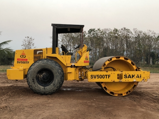 ขายรถบด  10 ตัน สั่นสะเทือน