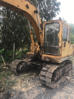 ขายKomatsu 12Htสภาพสวยพร้อมใช้ ติดต่อคุณอ๊อฟ พิจิตร 086-737-9991