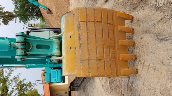 ขายดาวน์รถแบ็คโฮ KOBELCO SK200 Mark 10 ใช้งานเพียง 1 พันชั่วโมง สภาพนางฟ้า สวย ไม่มีที่ติ ขายดาวน์รถแบ็คโฮ KOBELCO SK200 Mark 10 ใช้งานเพียง 1 พันชั่วโมง สภาพนางฟ้า สวย ไม่มีที่ติ