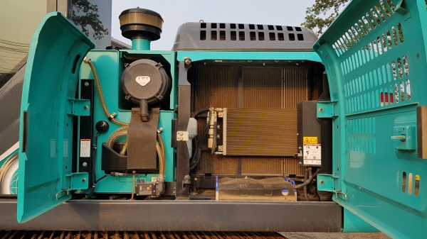 ขายดาวน์รถแบ็คโฮ KOBELCO SK200 Mark 10 ใช้งานเพียง 1 พันชั่วโมง สภาพนางฟ้า สวย ไม่มีที่ติ ขายดาวน์รถแบ็คโฮ KOBELCO SK200 Mark 10 ใช้งานเพียง 1 พันชั่วโมง สภาพนางฟ้า สวย ไม่มีที่ติ