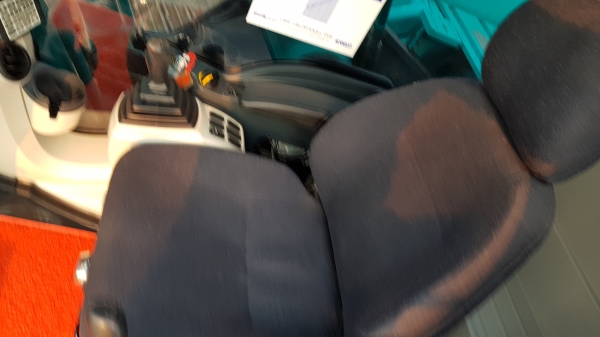 ขายดาวน์รถแบ็คโฮ KOBELCO SK200 Mark 10 ใช้งานเพียง 1 พันชั่วโมง สภาพนางฟ้า สวย ไม่มีที่ติ ขายดาวน์รถแบ็คโฮ KOBELCO SK200 Mark 10 ใช้งานเพียง 1 พันชั่วโมง สภาพนางฟ้า สวย ไม่มีที่ติ