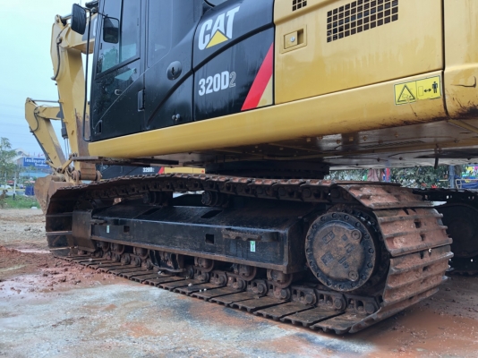 ขายรถแบ็คโฮ CAT320D2 ใช้งานเพียง 5 พันชั่วโมง สภาพนางฟ้า สวยแน่นเต็มทุกระบบ