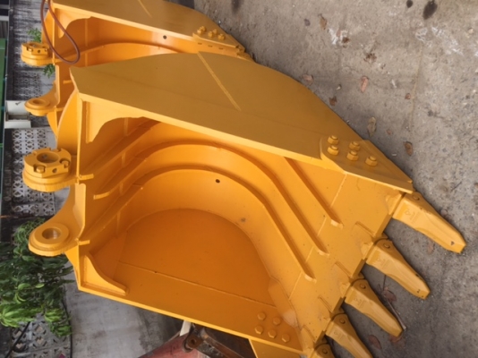 บุ้งกี๋PC300 จากนอกงานเหมือง