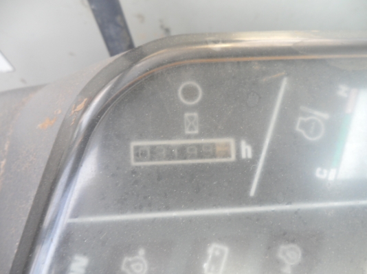 PC35R-8รถนอกแท้ๆยังไม่ได้ใช้งานในไทย3,000กว่าชั่วโมง @545,000บาทสนใจโทรหา ☎ 081-989-1989 + ID LINE : rangrayong หรั่งครับ