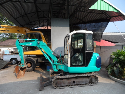 PC35R-8รถนอกแท้ๆยังไม่ได้ใช้งานในไทย3,000กว่าชั่วโมง @545,000บาทสนใจโทรหา ☎ 081-989-1989 + ID LINE : rangrayong หรั่งครับ