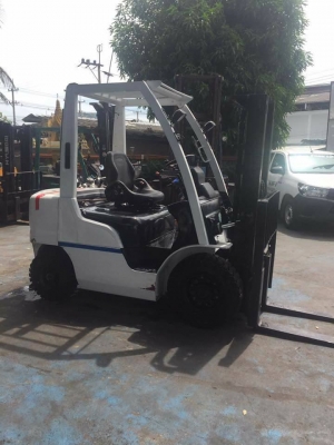 NISSAN 2.5 ตัน NISSAN 2.5 ตัน