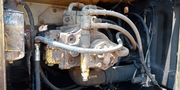 ขายpc200-6 ทะเบียนเต็มทุกระบบสภาพใช้งานไฟฟ้าเต็ม 850,000สนใจ0895770265 ขายpc200-6 ทะเบียนเต็มทุกระบบสภาพใช้งานไฟฟ้าเต็ม 850,000สนใจ0895770265