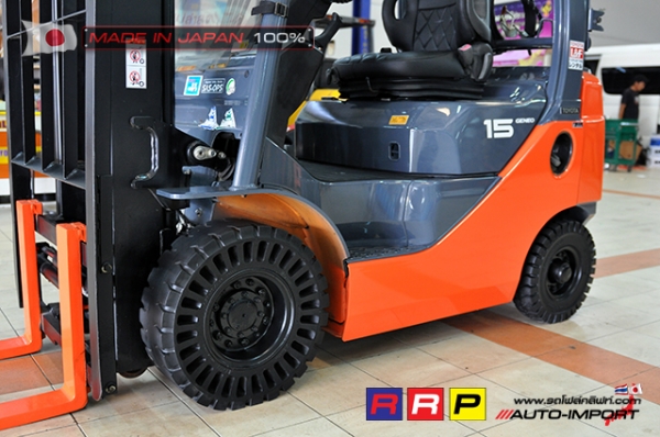 ขายรถโฟล์คลิฟท์มือสอง TOYOTA รุ่น 8FG15-31782 นำเข้าจากประเทศญี่ปุ่น 100\% ไม่เคยใช้งานในไทย