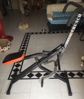 เครื่องออกกำลังกาย total crunch