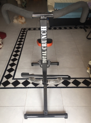 เครื่องออกกำลังกาย total crunch