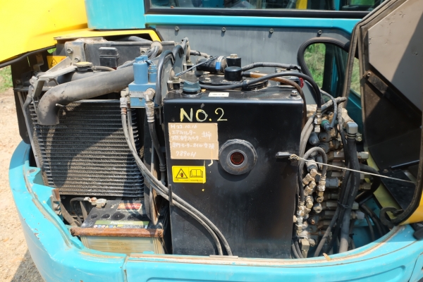 รถขุด kubota u40-3 นำเข้าญี่ปุ่นไม่เคยใช้ในไทย โทร 086-1602189