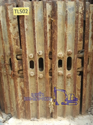 โซ่แทรคพร้อมใบ KOMATSU PC 200-5 เก่านอก ใบแทรคยาว80ซม 55,000 บาท โซ่แทรคพร้อมใบ KOMATSU PC 200-5 เก่านอก ใบแทรคยาว80ซม 55,000 บาท