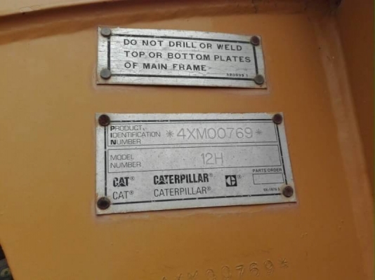 ขายรถเกรด CATTERPILAR 12H SERIES 4XM00769 เครื่อง 8Z แรง สภาพพร้อมใช้ เอกสารเล่มทะเบียน  รถอยู่ ลำปาง โทร  0610710295