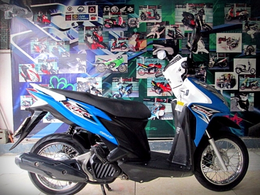 click 125i 2013 สีน้ำเงิน สภาพดี เครื่องดี สีสวย 28900 click 125i 2013 สีน้ำเงิน สภาพดี เครื่องดี สีสวย 28900