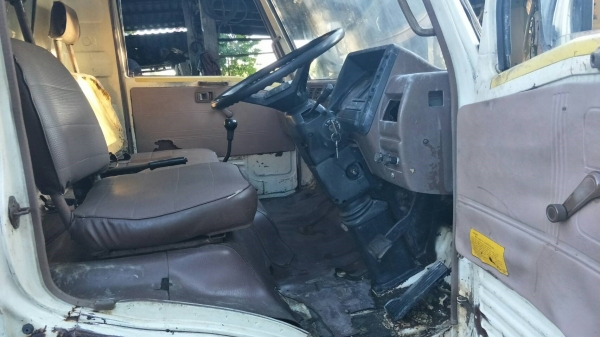 ขาย 6ล้อฮีโน่ KM777 เครื่อง117แรง รั้วยาว4.3ม