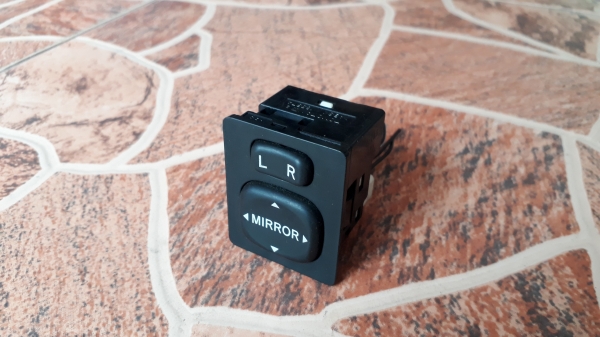 สวิทช์ ปรับกระจกมองข้าง TOYOTA แบบไม่มีพับกระจก