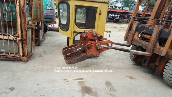 FROM JAPAN ตัวคีบปากหนีบไม้ CLAMP*GT-30*สำหรับรถขุดไซค์ 20,25,30,35 / สวมบูทสลัก 35 มิล/ ราคาขายเพียง: 26,000 บาท สนใจติดต่อ 0819337688