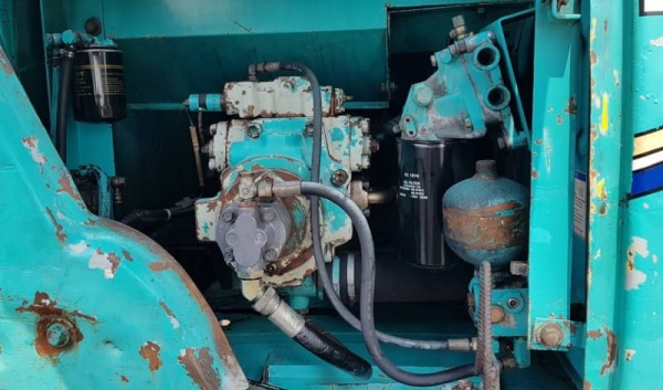 ขายด่วนรถแบคโฮKOBELCO-SK200MARK5มาร์ไฟร์ระบบลายหัวกะแทกรถนอกเพิ่งนำเข้ามายังไม่เคยใช้งานในเมืองไทยเลย