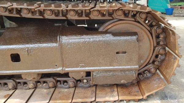 ขายด่วนรถแบคโฮKOBELCO-SK200MARK5มาร์ไฟร์ระบบลายหัวกะแทกรถนอกเพิ่งนำเข้ามายังไม่เคยใช้งานในเมืองไทยเลย