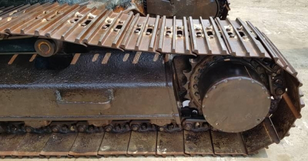 ขายด่วนรถแบคโฮKOBELCO-SK200MARK5มาร์ไฟร์ระบบลายหัวกะแทกรถนอกเพิ่งนำเข้ามายังไม่เคยใช้งานในเมืองไทยเลย