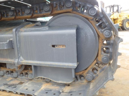 ขายรถขุดนำเข้าจากประเทศญี่ปุ่น kobelco sk135yy04 รถสวยพร้อมใช้งาน สนใจติดต่อสอบถาม 092-3309229 อีด