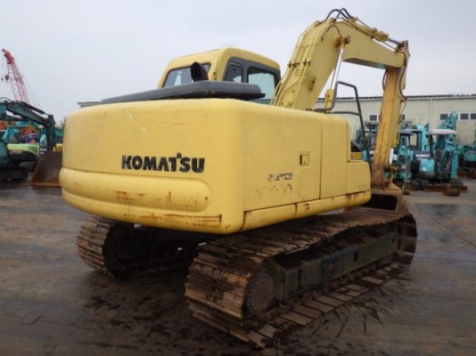 ขายรถขุดนำเข้าจากประเทศญี่ปุ่น komatsu pc100-6 รถกำลังเดินทางถึงไทยเร็วๆนี้ สนใจติดต่อสอบถาม 092-3309229 อีด
